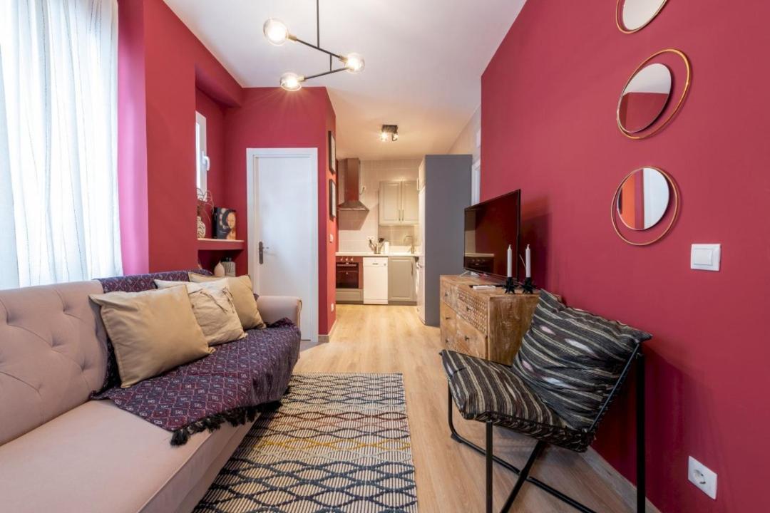3 Bedrooms 1 Bathroom Furnished - Lavapies- Mintystay Madrid Exterior photo
